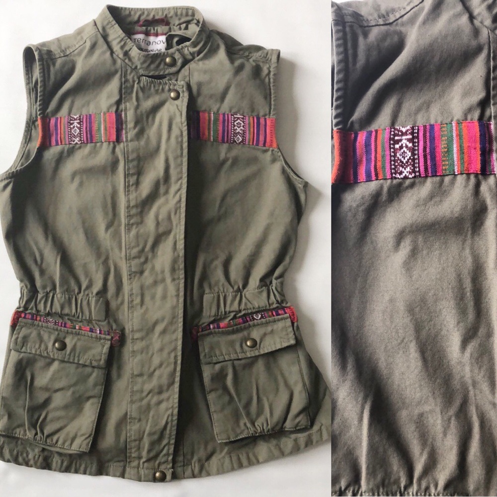 Terranova military green cinched waist vest